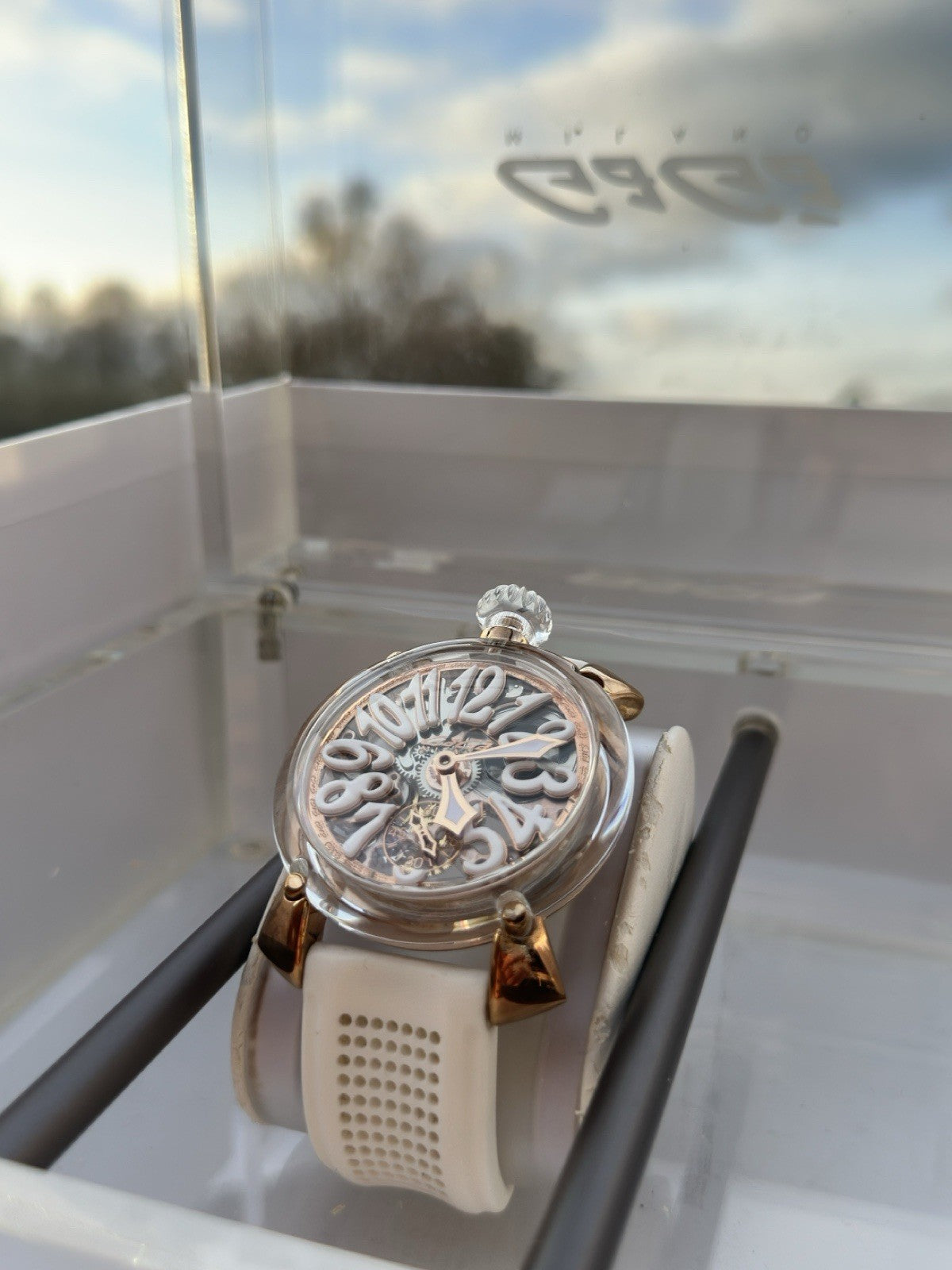 Gaga Milano Manuale Crystal Skeleton