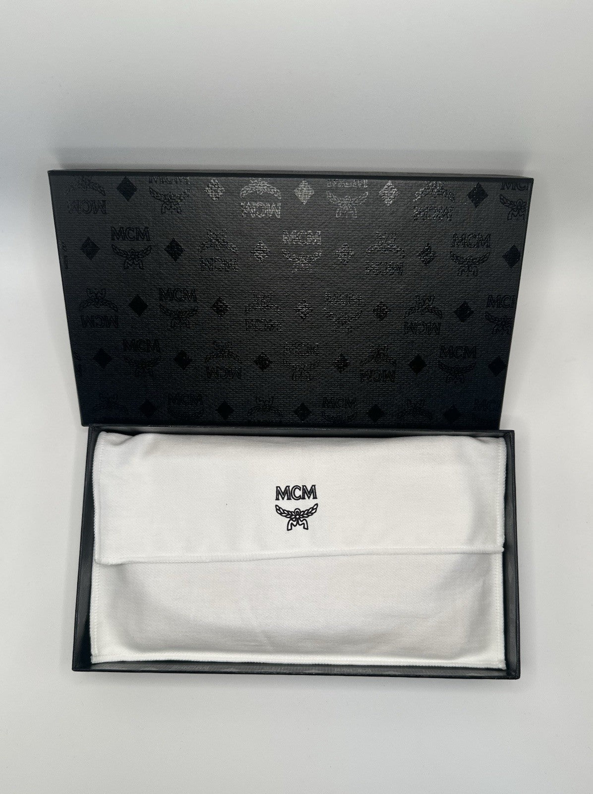MCM Clutch