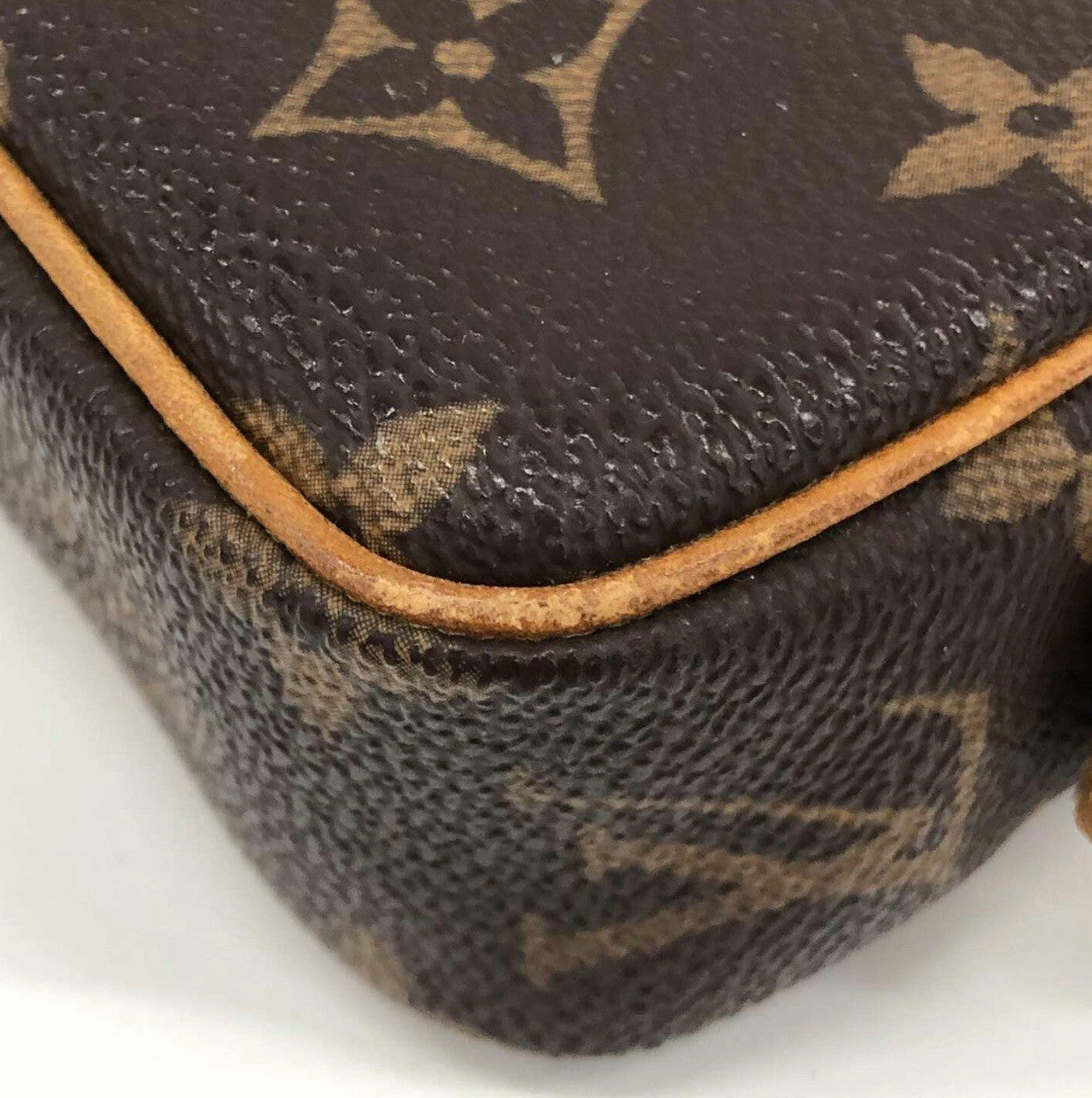 Louis Vuitton Umhängetasche